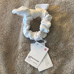Lululemon Athletica White uplifting bow Scrunchie
